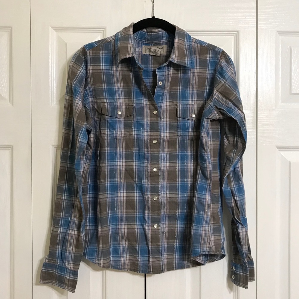 Wrangler Button-Up Cowgirl Shirt
